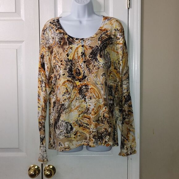 Cyrus printer sweater top Sz XL NWOT - Picture 1 of 5